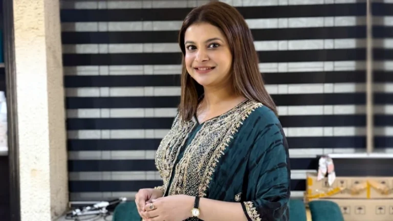 ‘আমাদের দুর্নীতি ও চুরি কেউ আটকাতে পারবে না’