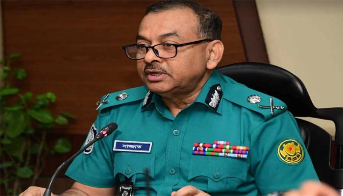 যত্রতত্র কোরবানির পশু লোড-আনলোড করা যাবে না : ডিএমপি কমিশনার