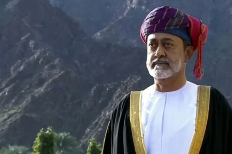 ঈদুল আজহা উপলক্ষে ছয় শতাধিক বন্দিকে মুক্তি দিলেন ওমানের সুলতান