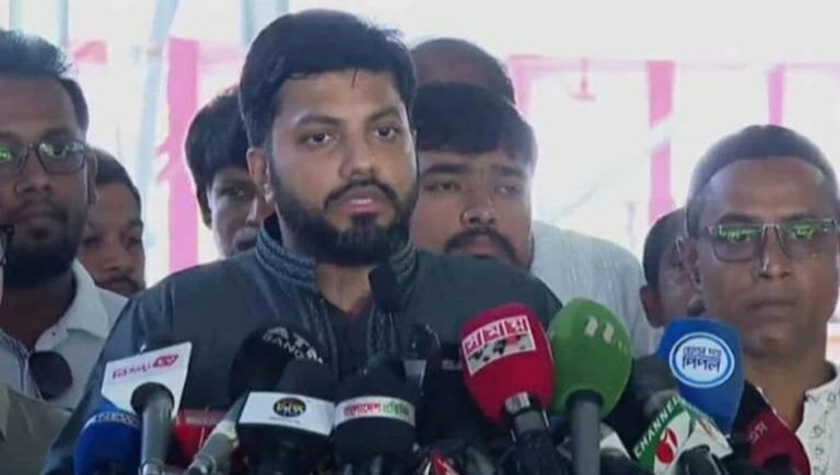 ‘দেশকে গণতান্ত্রিক ধারা থেকে সরিয়ে নেওয়ার চেষ্টা হচ্ছে’