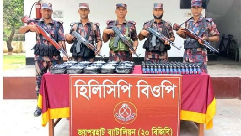 সীমান্তে ১০ লাখ টাকার মাদক উদ্ধার