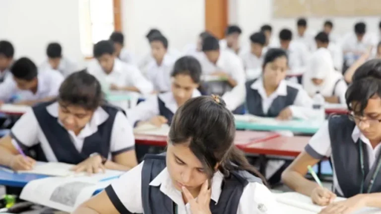 এইচএসসি পরীক্ষা নিয়ে যে নির্দেশনা দিলো শিক্ষা বোর্ড