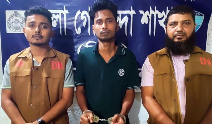 তাণ্ডব সিনেমা পাইরেসির মূলহোতা নোয়াখালীতে গ্রেপ্তার