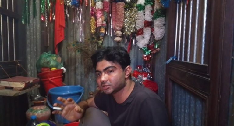 টঙ্গীবাড়ীতে ঝাড়ফুঁক পানিপড়া ও তালা পড়া চিকিৎসার নামে চলছে অপচিকিৎসা