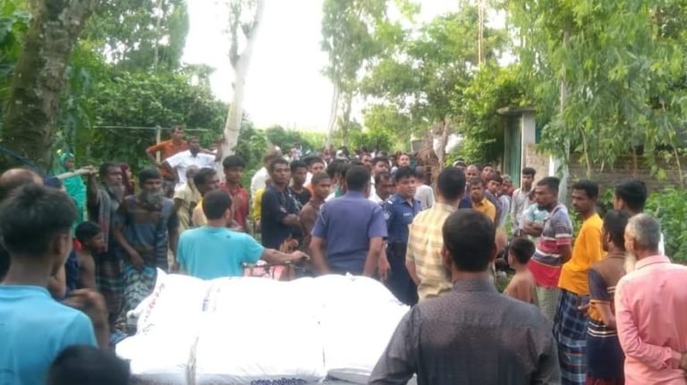 সিরাজগঞ্জের তাড়াশে একই দিনে দুইজনের লাশ উদ্ধার