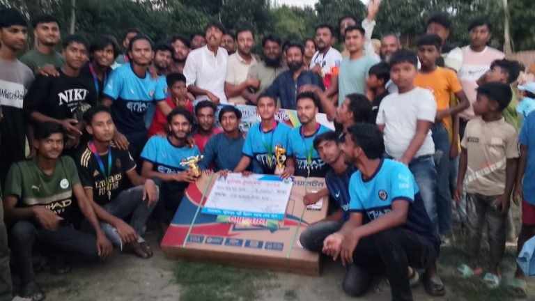 মরহুম নুরুল হুদা পাঠান স্মৃতি ফুটবল টুর্নামেন্টের ফাইনাল খেলা অনুষ্ঠিত