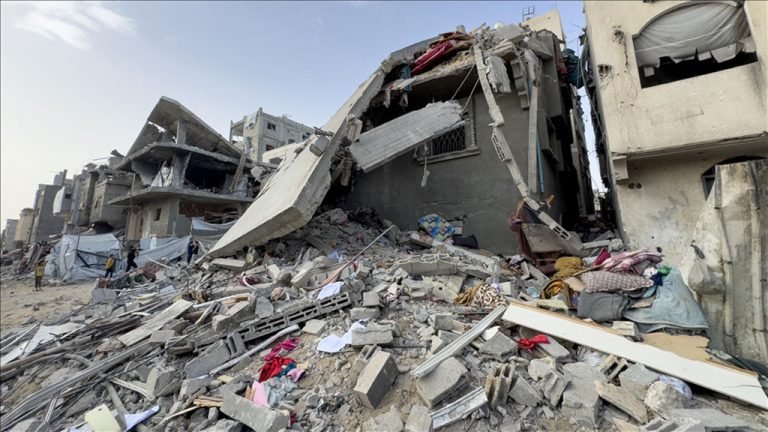 ট্রাম্পের যুদ্ধবিরতি চুক্তির উদ্যোগের পরও গাজায় থেমে নেই হত্যাযজ্ঞ