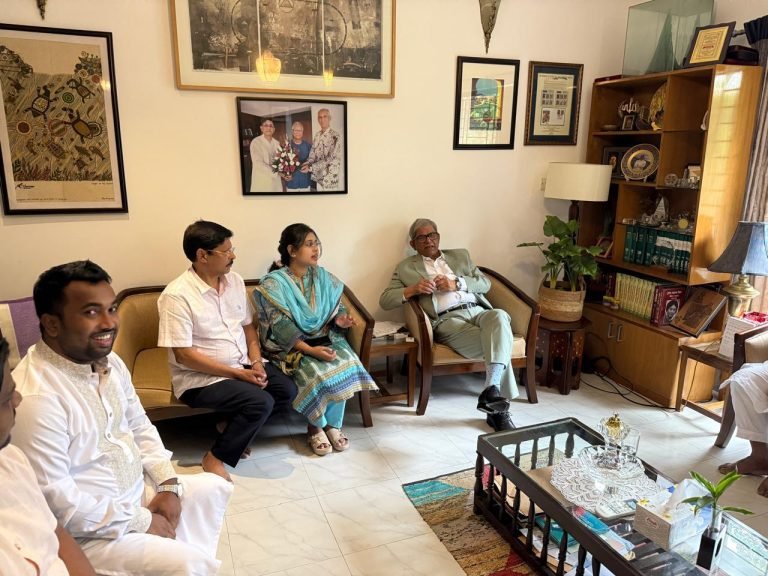 মহাসচিবের সাথে শেরপুর জেলা বিএনপির সাক্ষাৎ