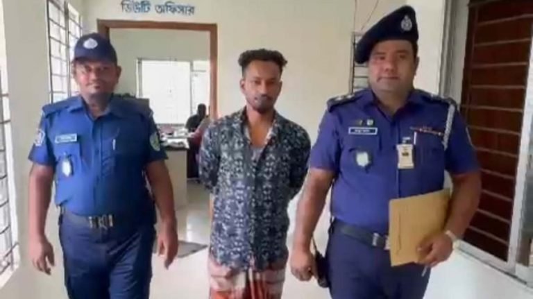 ঢাকা-মাওয়া এক্সপ্রেসওয়েতে ৫ জন নিহতের ঘটনায় বাসচালক গ্রেফতার