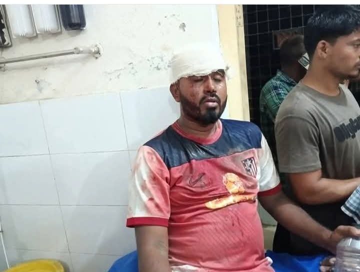 সোনারগাঁয়ে জমি বিরোধকে কেন্দ্র করে হামলা: নারীসহ আহত ৭,স্বর্ণালঙ্কার লুটের অভিযোগ!