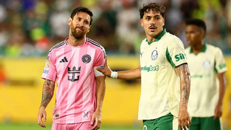 দুই গোলে এগিয়ে থেকেও মায়ামির নাটকীয় ড্র, নকআউটে কঠিন প্রতিপক্ষ