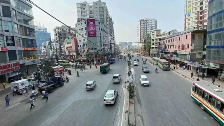 বায়ুদূষণের শীর্ষ দশে নেই ঢাকা