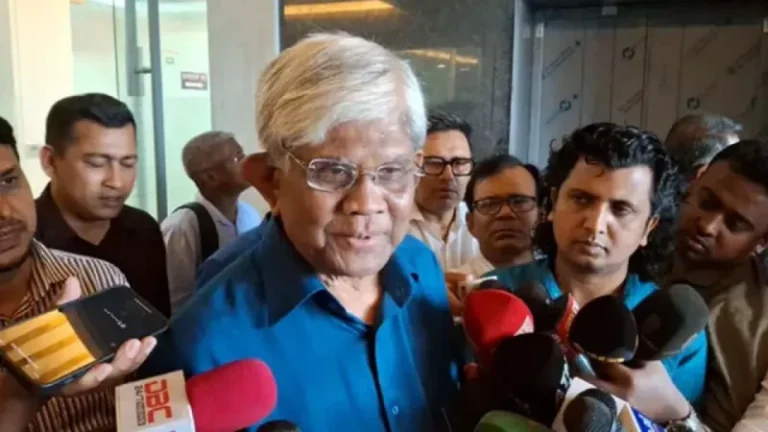 আন্দোলনকারীরা ‘শাটডাউন’ করুক, কোনো বৈঠক হবে না: অর্থ উপদেষ্টা