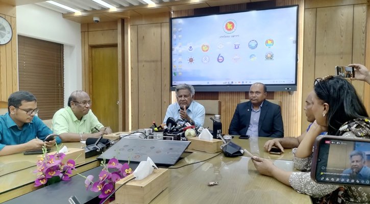 চট্টগ্রাম বন্দর পরিচালনার দায়িত্ব বিদেশি কোম্পানিকে দিলেও মালিকানা দিচ্ছি না