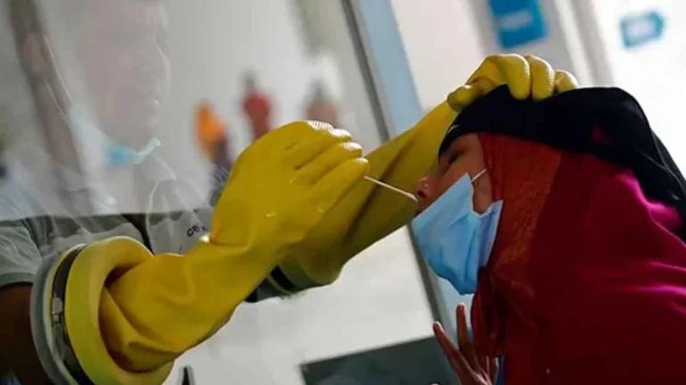 দেশে গত ২৪ ঘণ্টায় করোনায় আক্রান্ত ৮ জন