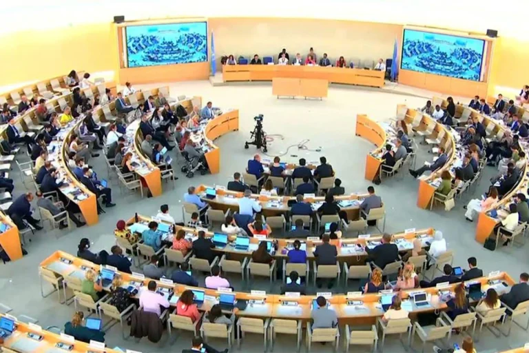 রোহিঙ্গা সমস্যার সমাধানে বাংলাদেশ সবার সঙ্গে কাজ করতে প্রস্তুত