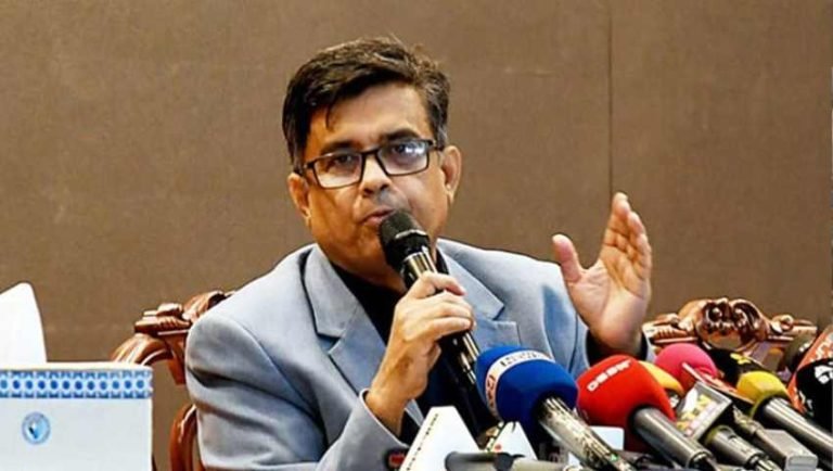 ‘মিডিয়াকে চাপ না দিতে গোয়েন্দা সংস্থাকে নির্দেশনা দেওয়া হয়েছে’