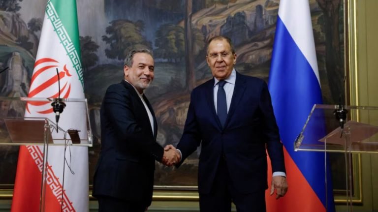 ল্যাভরভ ও আরাঘচির বৈঠক, সংঘাত সমাধানে নতুন করে সহায়তার প্রস্তাব