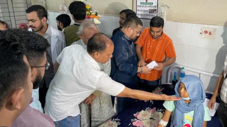 ক্যানসার আক্রান্ত ফাহিমার খোঁজখবর নিলেন তারেক রহমান