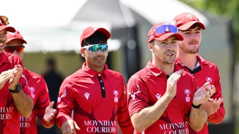 ৫ বলে ৫ উইকেট, ক্রিকেটে নতুন বিশ্বরেকর্ড