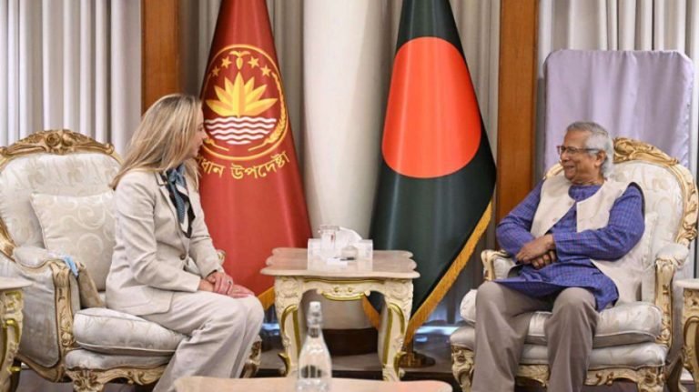 স্টারলিংক চালুতে বাংলাদেশের দক্ষ প্রচেষ্টার প্রশংসা করলেন স্পেসএক্সের ভাইস প্রেসিডেন্ট