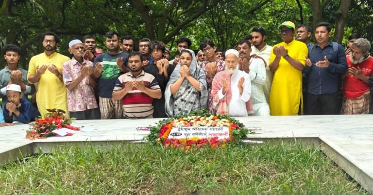 নানা আয়োজনে গাজীপুরে হুমায়ূন আহমেদের ১৩তম মৃত্যুবার্ষিকী পালন