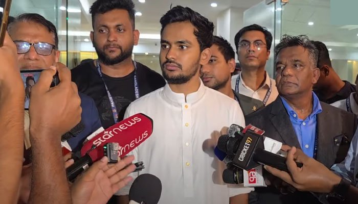 খেলোয়াড়দের সঙ্গে কথা বলতে চান না ক্রীড়া উপদেষ্টা, জানালেন কারণ