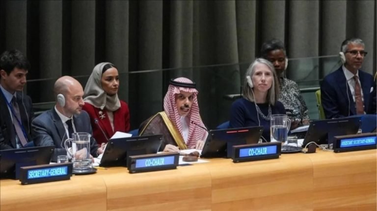 ফিলিস্তিন রাষ্ট্র প্রতিষ্ঠা ছাড়া ইসরায়েলের সঙ্গে সম্পর্ক নয়: সৌদি পররাষ্ট্রমন্ত্রী