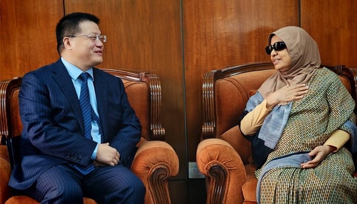 স্বাস্থ্য উপদেষ্টার সঙ্গে চীনা রাষ্ট্রদূতের সাক্ষাৎ