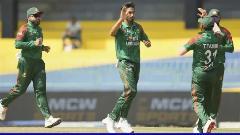 শ্রীলংকাকে ২৪৪ রানে থামাল বাংলাদেশ