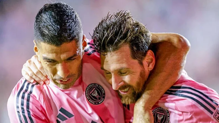 টানা ৫ ম্যাচে জোড়া গোল করে ইতিহাসে মেসি