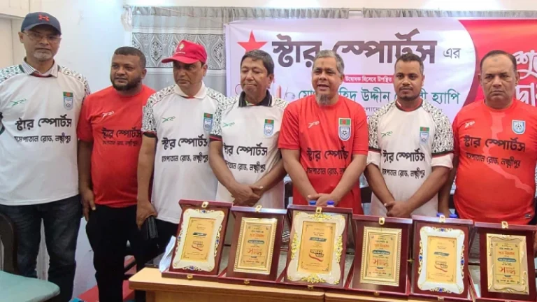 ‘ফুটবলে আগে দর্শক পাওয়া যেত না, এখন টিকিট পাওয়া যাচ্ছে না’