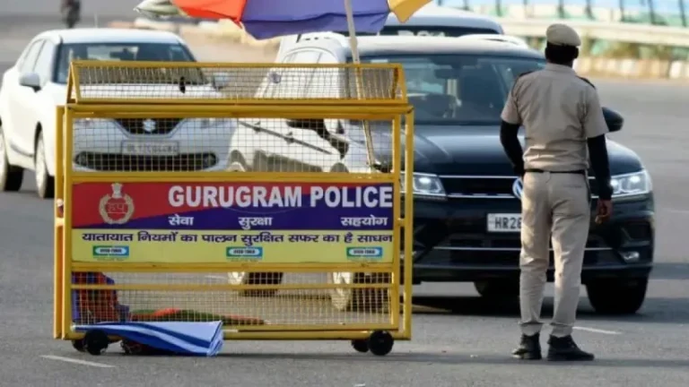 ভারতে পালানো ‘বাংলাদেশি’দের আটক করে যা করছে পুলিশ