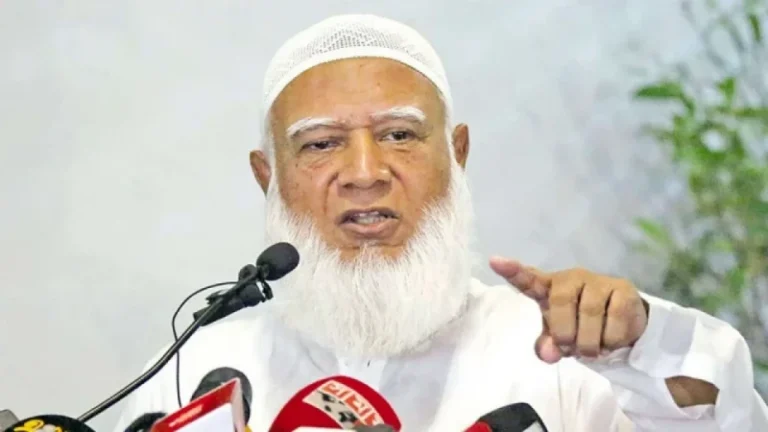 জুলাই শহিদ পরিবারের সদস্যদের চাকরি দেওয়ার আহ্বান জামায়াত আমিরের