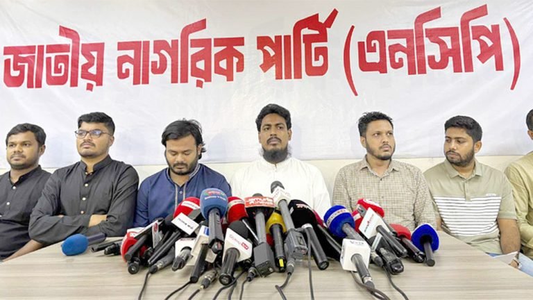 সরকার হতাহতদের প্রকৃত সংখ্যা নির্ণয় করতে ব্যর্থ: আখতার