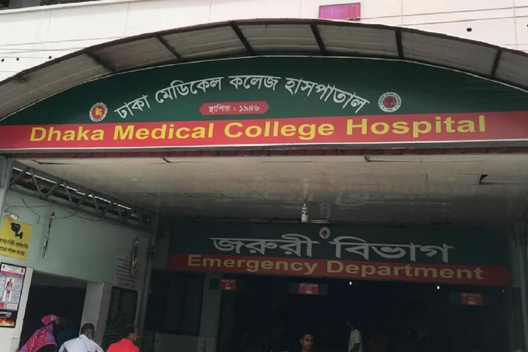 রাজধানীতে বন্ধুর বাসার তৃতীয় তলা থেকে পড়ে যুবকের মৃত্যু