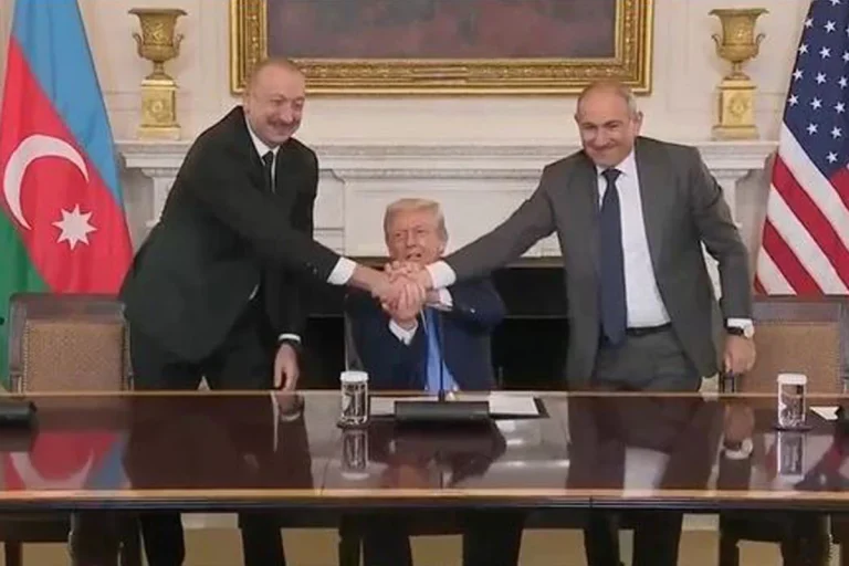 হোয়াইট হাউসে আর্মেনিয়া-আজারবাইজানের শান্তি চুক্তি