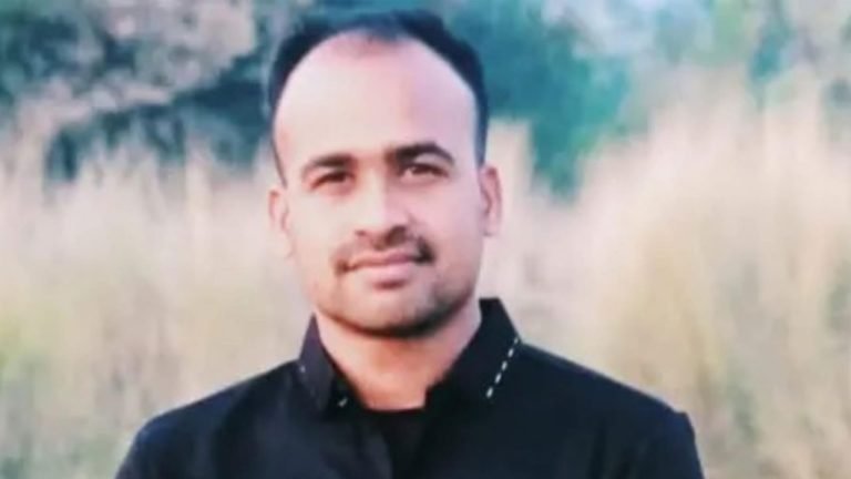 চোরাকারবারিদের ধরতে গিয়ে নৌকাডুবি, বিজিবি সদস্য নিখোঁজ