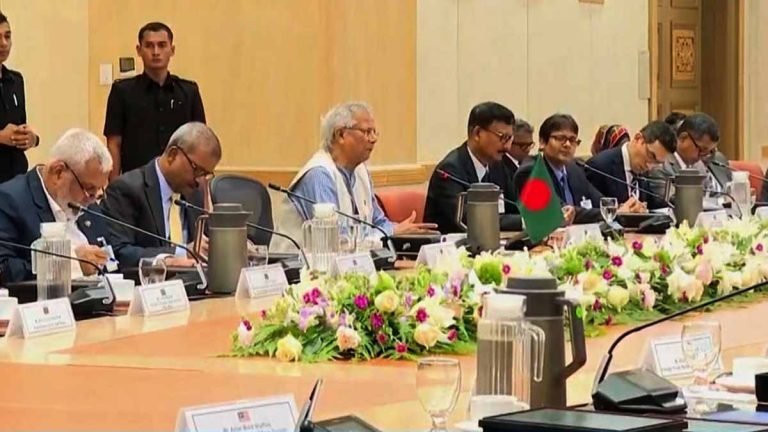 ফেব্রুয়ারিতে জাতীয় নির্বাচনের জন্য প্রস্তুত বাংলাদেশ: ড. ইউনূস