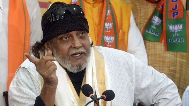 ভারত-পাকিস্তান উত্তেজনায় মিঠুনের বিস্ফোরক মন্তব্য!