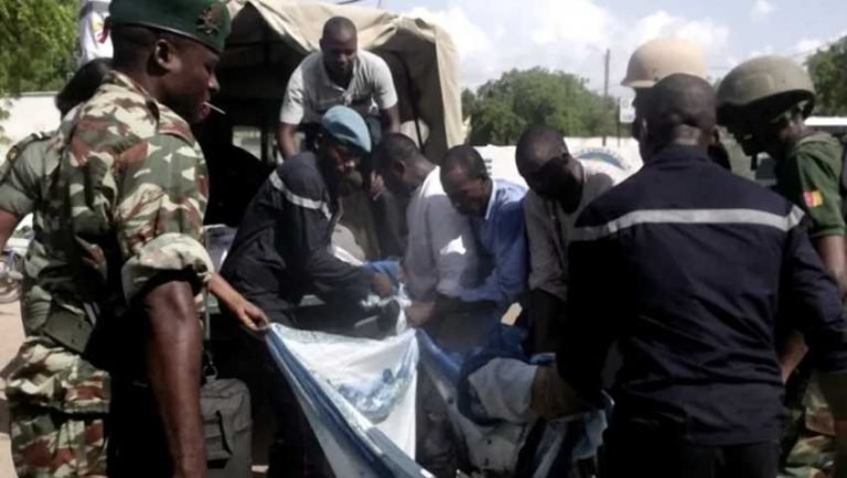 ক্যামেরুন সীমান্তে নাইজেরিয়ার ভয়াবহ বিমান হামলায় নিহত ৩৫