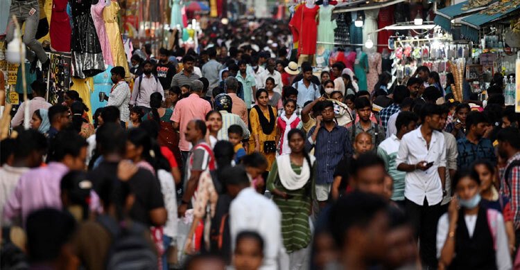 অর্থনীতিতে গতি আনতে শতাধিক পণ্যে কর কমানোর ঘোষণা ভারতের