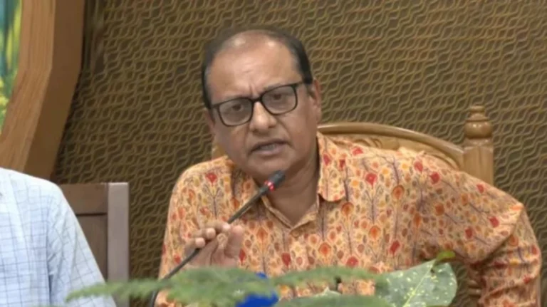 প্রাথমিকে বৃত্তি পরীক্ষার সিদ্ধান্ত, চালু হচ্ছে মিড ডে মিল: গণশিক্ষা উপদেষ্টা