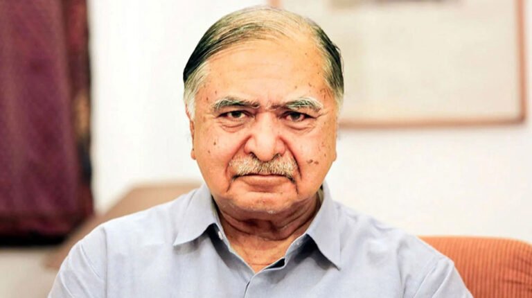 ড. কামাল হোসেন হাসপাতালে ভর্তি