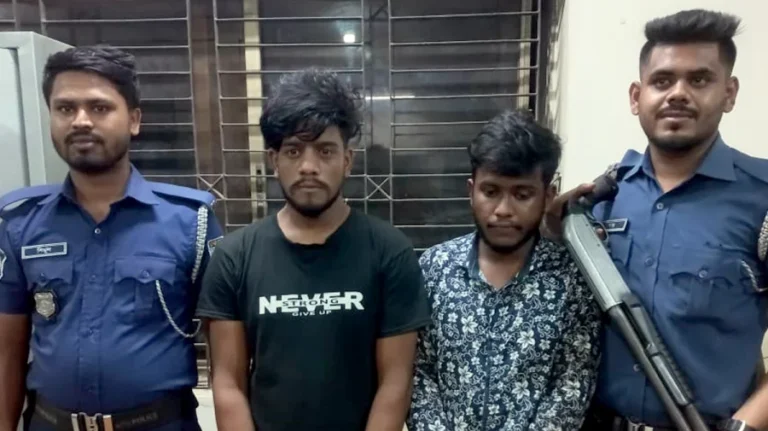 বিদেশি রিভলভারসহ কেরানীগঞ্জে দুই অস্ত্র ব্যবসায়ী গ্রেপ্তার