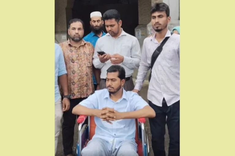 হাসপাতাল থেকে বাসায় ফিরলেন নুর