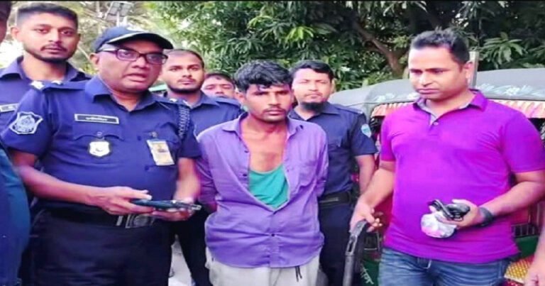 চকরিয়ায় অপহরণকারী অস্ত্রসহ গ্রেফতার, অপহৃত নারী উদ্ধার