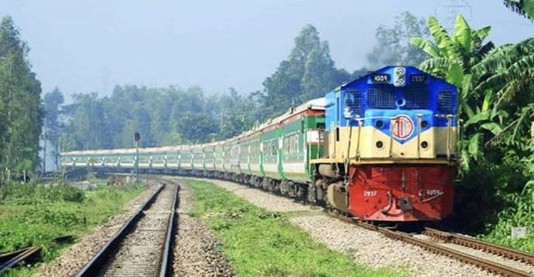ঢাকা-কক্সবাজার ও ঢাকা-চট্টগ্রাম রুটে ৪ জোড়া স্পেশাল ট্রেন