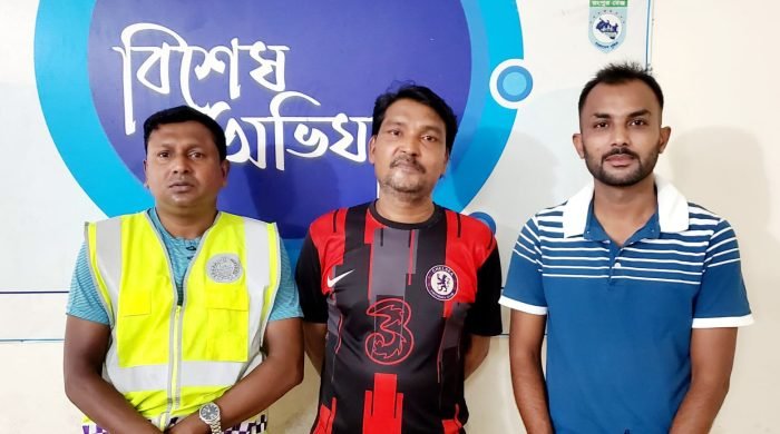 কুড়িগ্রামে অস্ত্র মামলায় ১০ বছর সাজাপ্রাপ্ত পলাতক আসামি গ্রেফতার