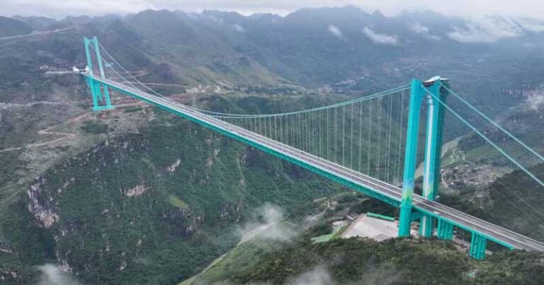 চলাচলের জন্য খুলে দেওয়া হলো বিশ্বের সর্বোচ্চ সেতু